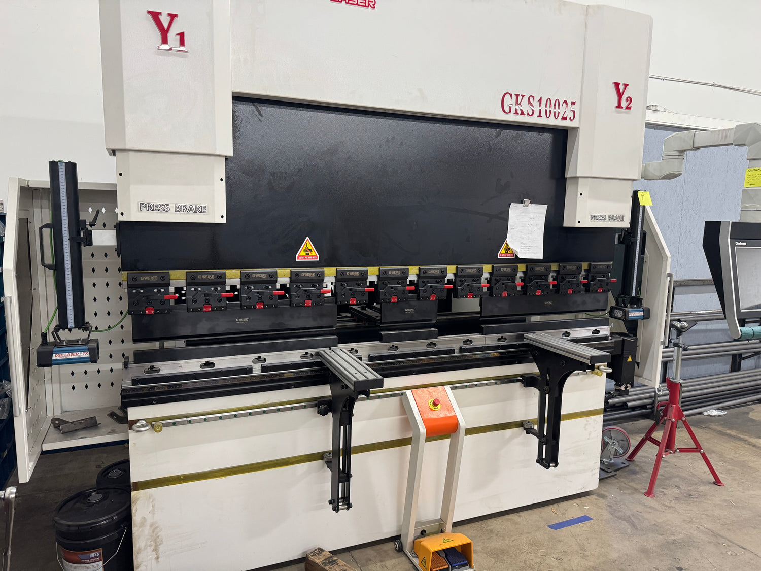 CNC Press Brake Forming